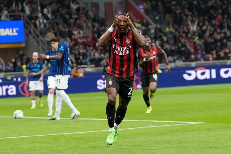 Estupinan ghi bàn định đoạt trận đấu AC Milan vs Inter Milan